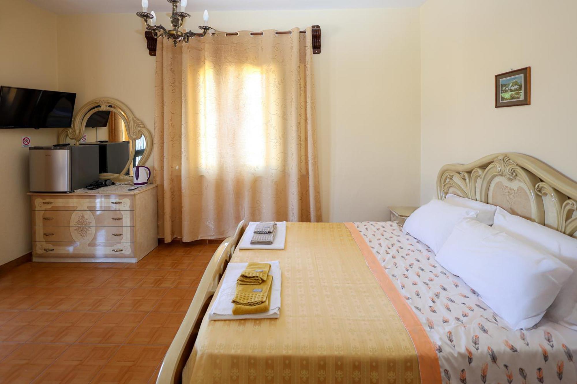 Bed and Breakfast Casa La Pieve Berat Exterior foto