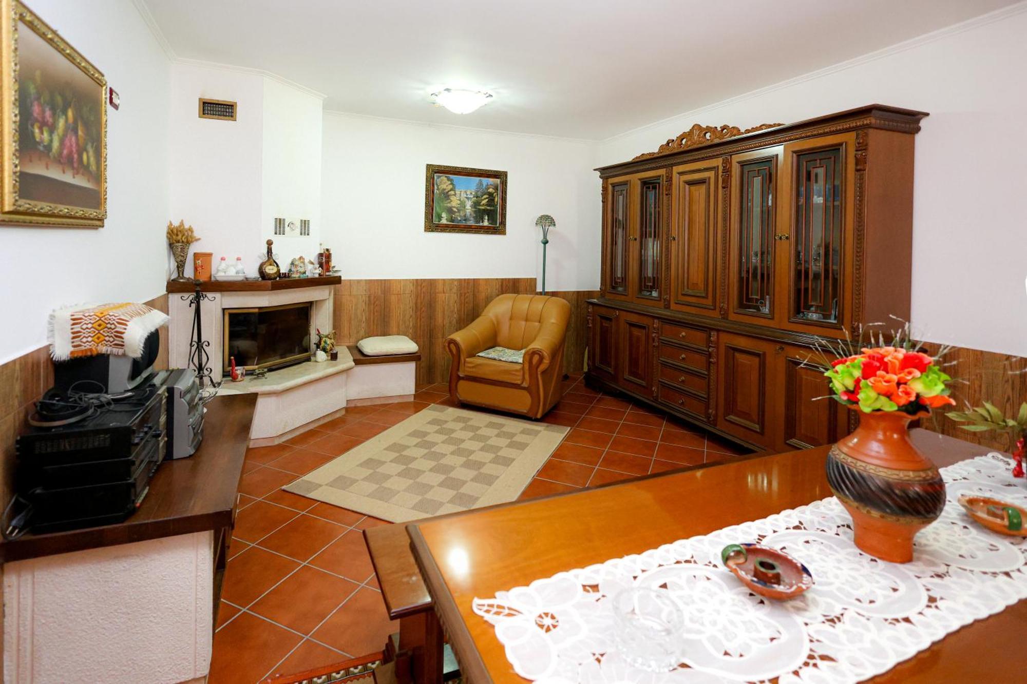 Bed and Breakfast Casa La Pieve Berat Exterior foto